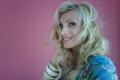 A once años de haber saltado a la fama desde un reality show, la transexual escobarense recuerda los años más difíciles de su vida, su etapa de glamour y cuenta su militancia por la sanción de una ley de Identidad de Género.