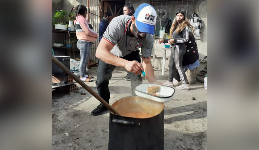 Fuerzas Armadas fueron reconocidas por su apoyo a ollas populares y  merenderos