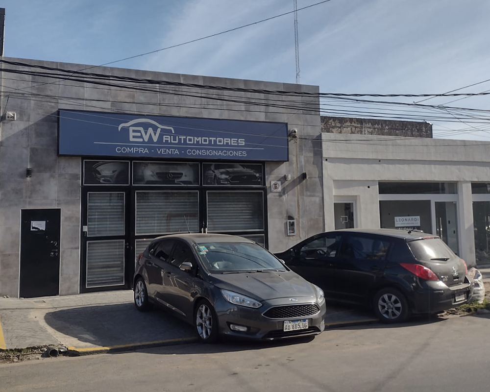 local de EW Automotores cerrado